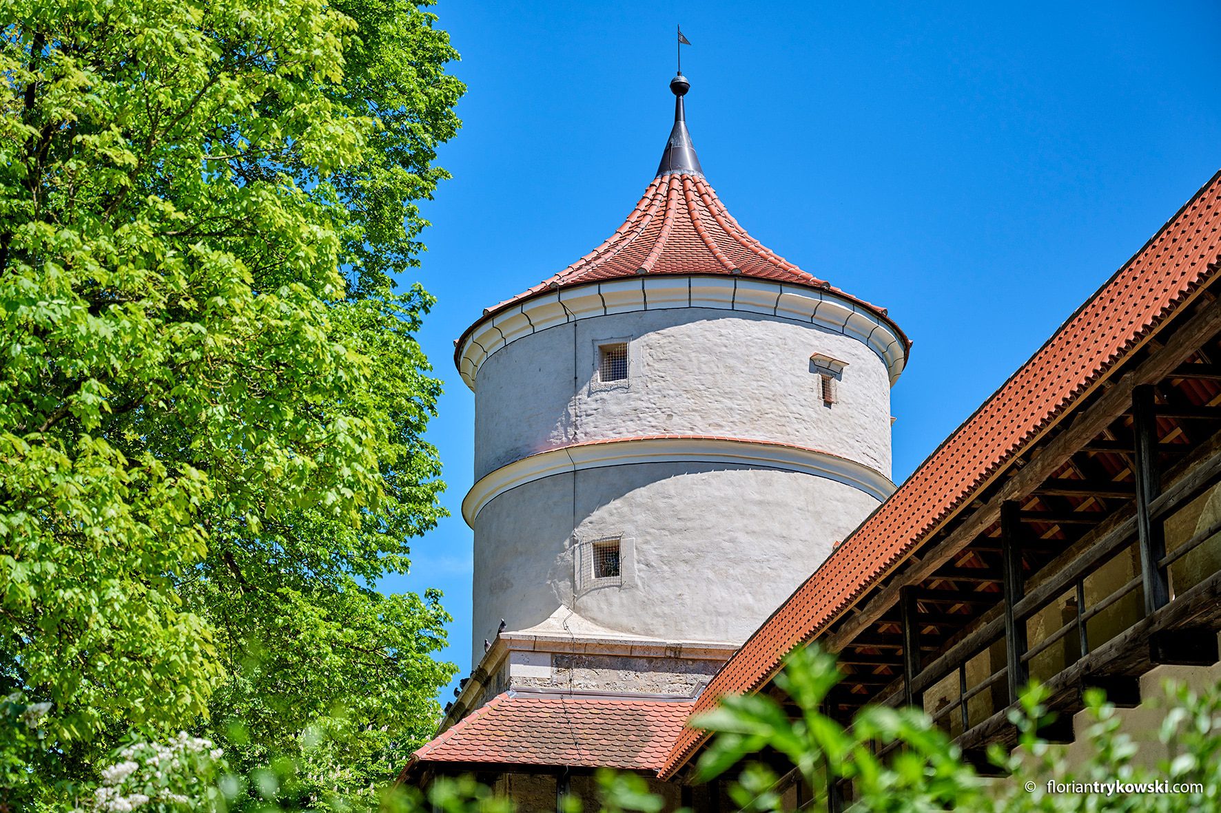 Blick auf den Wehrgang